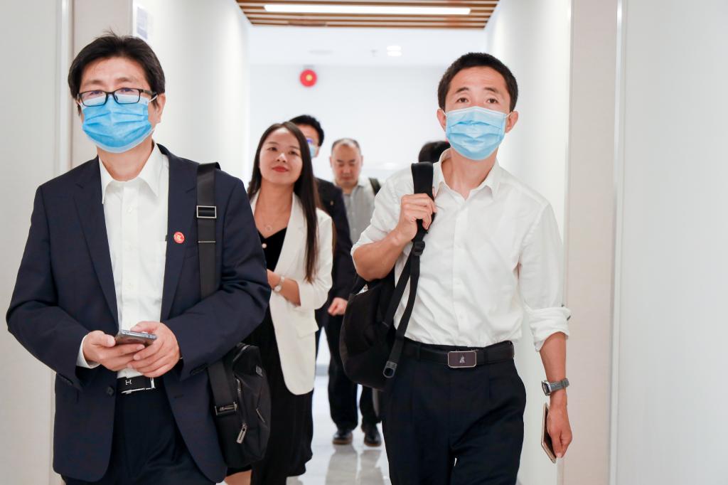 院长李晓林教授一行抵达研究院